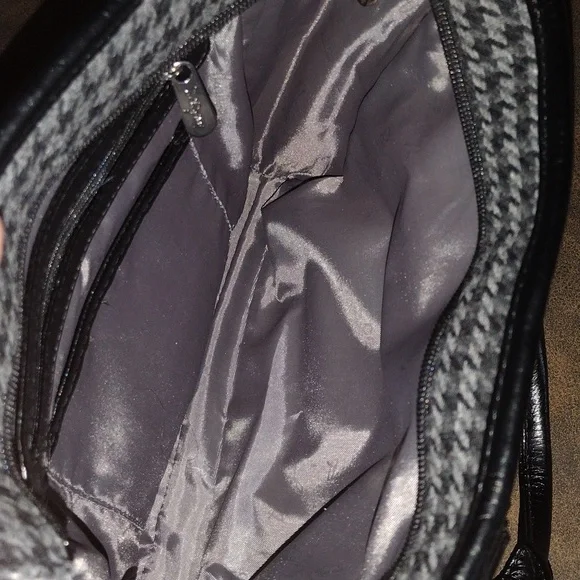 Thirty-One Black & Gray Checkered Handbag with Handles and Side Pockets